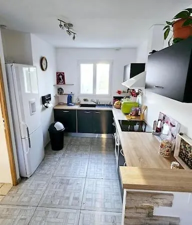 Вилла Maison Calme Entre Terre Et Saint-Romain-de-Benet