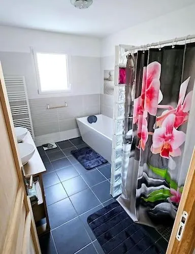 Maison Calme Entre Terre Et